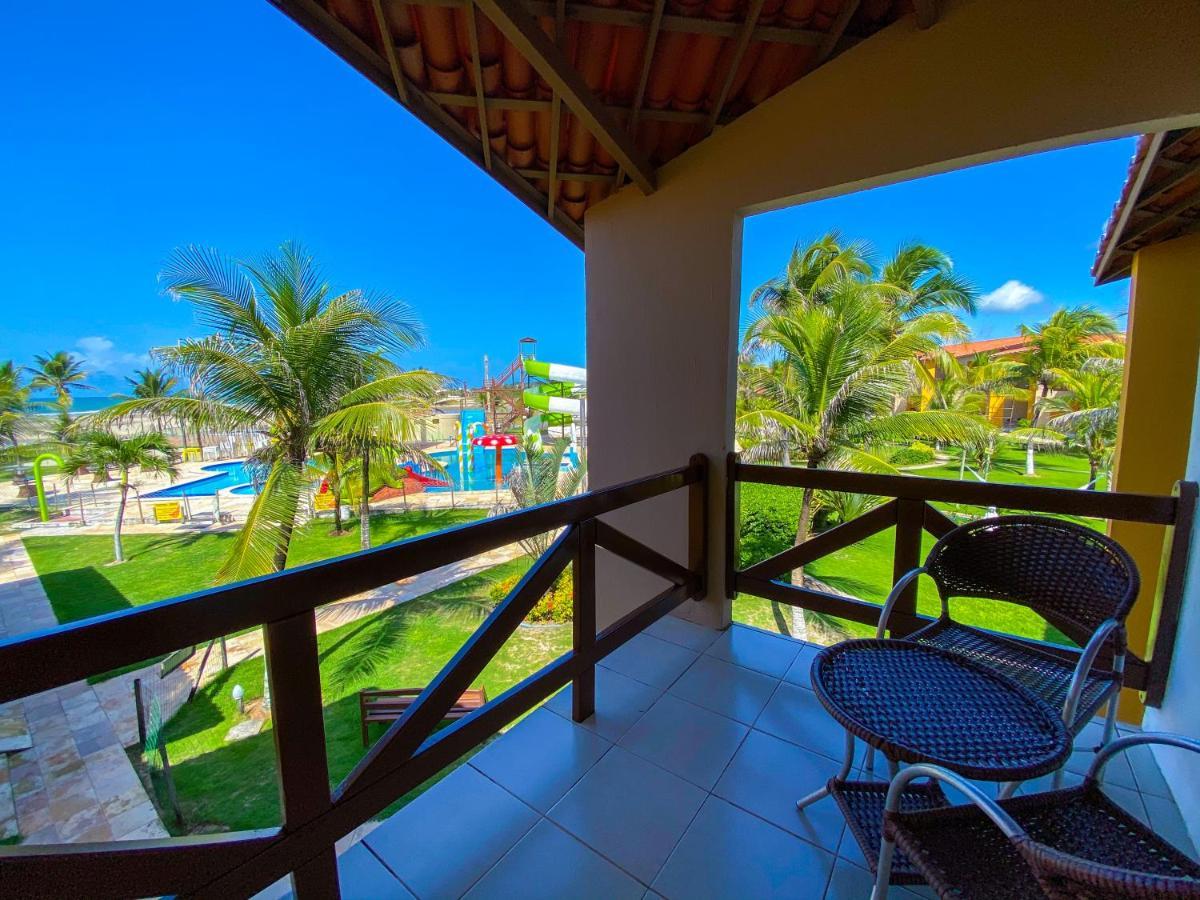 Jangadeiro Praia Hotel Resort - Parque Aquatico E Pe Na Areia Aquiraz Exterior photo